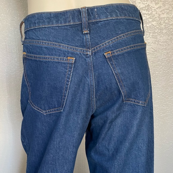 A&F - Picture 8 of 10